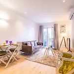 Center Ii Apartment