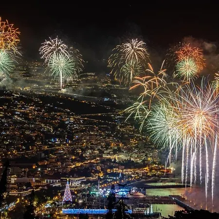 アパート Center Ii